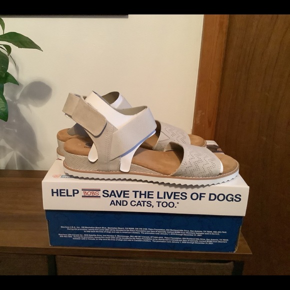 Ladies Bobs from Sketchers - Picture 6 of 8